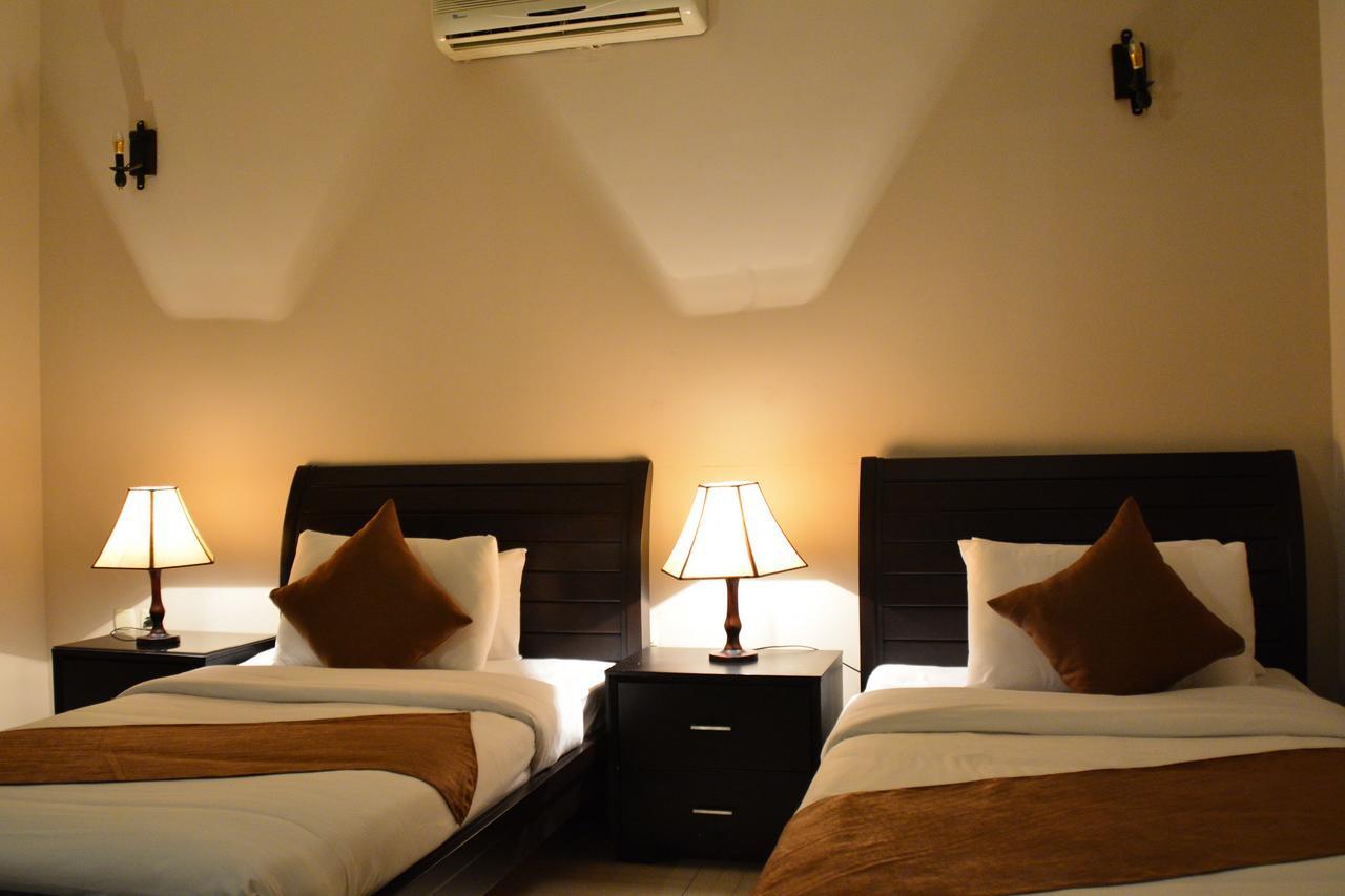 Lilium Hotel Safut Exterior photo