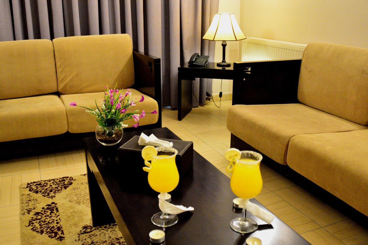 Lilium Hotel Safut Exterior photo